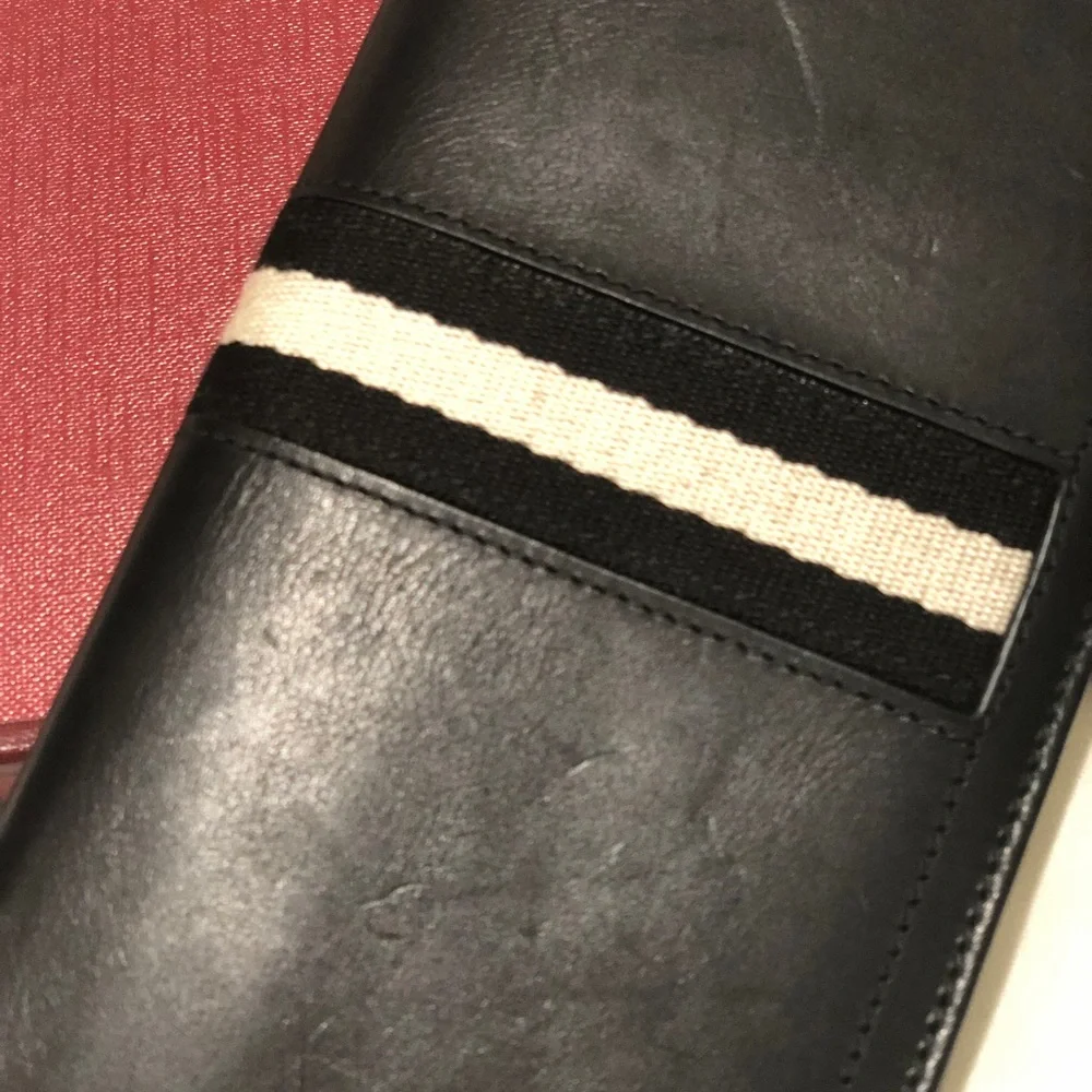 Bally wallet
